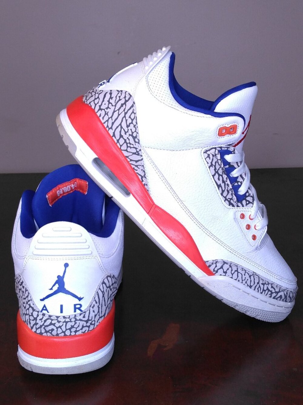 AIR JORDAN 3 Retro III Shoes Mens SIZE 13 136064-148 White Royal Orange KNICKS